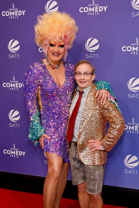 Olivia Jones and Wigald Boning at the award ceremony of the 25 German Comedy Award 2021 in Brainpool TV Studio Cologne, 01 10 2021 Foto:xC.xHardtx xFuturexImage
