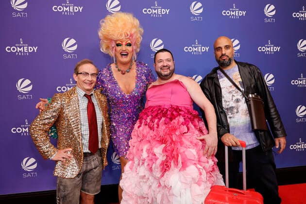 Wigald Boning, Olivia Jones, Oliver Polak and Abdelkarim at the award ceremony of the 25 German Comedy Award 2021 in Brainpool TV Studio Cologne, 01 10 2021 Foto:xC.xHardtx xFuturexImage