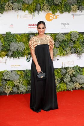German Film Award 2021 Nilam Farooq on the red carpet at the Lola German Film Award 2021 ceremony at the Palais am Funkturm at Messe Berlin Copyright: xEventpressxGolejewskix