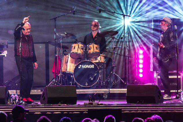 Andre Herzberg, Stefan Dohanetz and Andre Drechsler from Pankow live at Canaletto The Dresden City Festival 2021 on stage Theaterplatz Dresden, 03 10 2021 Foto:xM.xWehnertx xFuturexImage