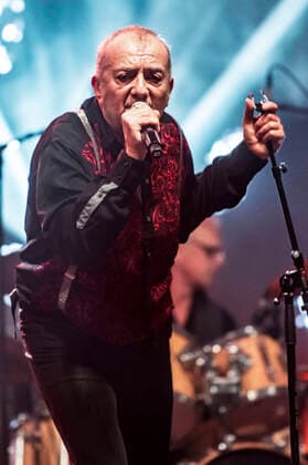 Andre Herzberg from Pankow live at Canaletto The Dresden City Festival 2021 on stage Theaterplatz Dresden, 03 10 2021 Foto:xM.xWehnertx xFuturexImage