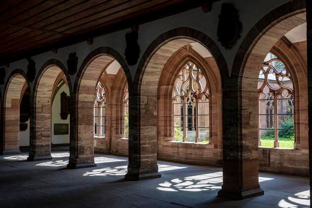  Kreuzgang, Basler Münster, Basel, Schweiz, Europa *** Cloister, Basel Cathedral, Basel, Switzerland, Europe Copyright: imageBROKER/MarkusxKeller ibxmkl07138996.jpg