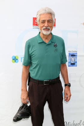 October 4, 2021, Toluca Lake, CA, USA: LOS ANGELES - OCT 4: Joe Mantegna at the George Lopez Foundation 14th Celebrity Golf Classic at the Lakeside Golf Course on October 4, 2021 in Toluca Lake, CA Toluca Lake USA - ZUMAnc22 20211004_zaa_nc22_111 Copyright: xKathyxHutchinsx