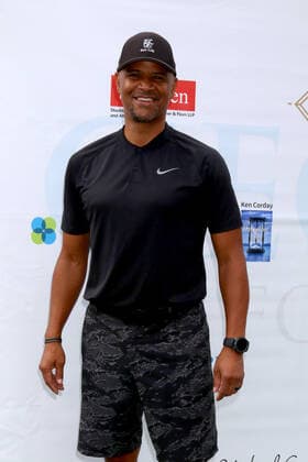 October 4, 2021, Toluca Lake, CA, USA: LOS ANGELES - OCT 4: Dondre Whitfield at the George Lopez Foundation 14th Celebrity Golf Classic at the Lakeside Golf Course on October 4, 2021 in Toluca Lake, CA Toluca Lake USA - ZUMAb170 20211004_zap_b170_018 Copyright: xKayxBlakex