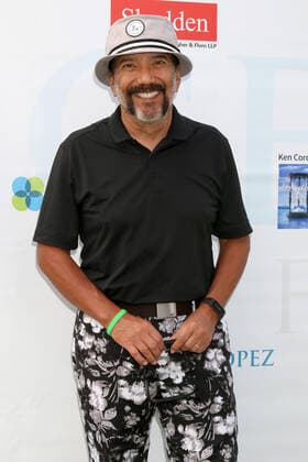 October 4, 2021, Toluca Lake, CA, USA: LOS ANGELES - OCT 4: Steven Michael Quezada at the George Lopez Foundation 14th Celebrity Golf Classic at the Lakeside Golf Course on October 4, 2021 in Toluca Lake, CA Toluca Lake USA - ZUMAb170 20211004_zap_b170_035 Copyright: xKayxBlakex