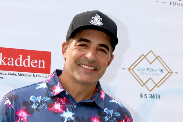 October 4, 2021, Toluca Lake, CA, USA: LOS ANGELES - OCT 4: Galen Gering at the George Lopez Foundation 14th Celebrity Golf Classic at the Lakeside Golf Course on October 4, 2021 in Toluca Lake, CA Toluca Lake USA - ZUMAnc22 20211004_zaa_nc22_044 Copyright: xKathyxHutchinsx