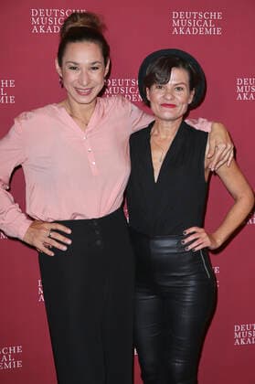 Franziska Kuropka and Kathi Damerow at the award ceremony of the German Musical Theatre Prize 2020 21 at Schmidts Tivoli Hamburg, 04 10 2021 Foto:xgbrcix xFuturexImage