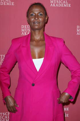 Waris Dirie at the award ceremony of the German Musical Theatre Prize 2020 21 at Schmidts Tivoli Hamburg, 04 10 2021 Foto:xgbrcix xFuturexImage
