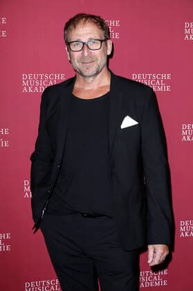 Frank Ramond at the award ceremony of the German Musical Theatre Prize 2020 21 at Schmidts Tivoli Hamburg, 04 10 2021 Foto:xgbrcix xFuturexImage