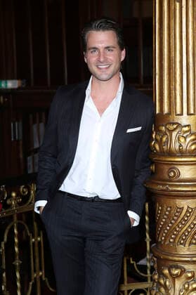 Alexander Klawsat the award ceremony of the German Musical Theatre Prize 2020 21 at Schmidts Tivoli Hamburg, 04 10 2021 Foto:xH.xHartmannx xFuturexImage