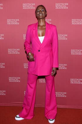 Waris Dirie at the award ceremony of the German Musical Theatre Prize 2020 21 at Schmidts Tivoli Hamburg, 04 10 2021 Foto:xH.xHartmannx xFuturexImage