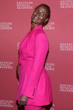 Waris Dirie at the award ceremony of the German Musical Theatre Prize 2020 21 at Schmidts Tivoli Hamburg, 04 10 2021 Foto:xH.xHartmannx xFuturexImage