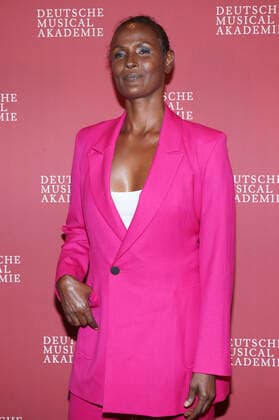 Waris Dirie at the award ceremony of the German Musical Theatre Prize 2020 21 at Schmidts Tivoli Hamburg, 04 10 2021 Foto:xH.xHartmannx xFuturexImage