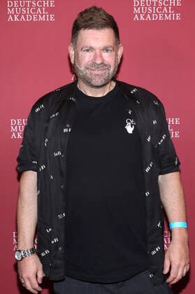 Peter Plate at the award ceremony of the German Musical Theatre Prize 2020 21 at Schmidts Tivoli Hamburg, 04 10 2021 Foto:xH.xHartmannx xFuturexImage