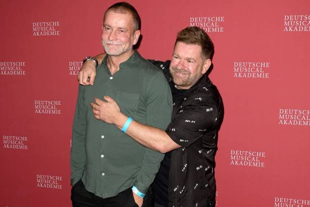 Ulf Leo Sommer and Peter Plate arriving at the German Musical Theatre Award Ceremony on 4 10 2021 in Hamburg The German Musical Theatre Award 2021 in Hamburg