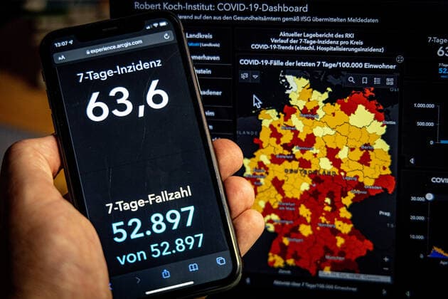 Coronavirus in Germany Covid 19 Dashboard of the Robert Koch Institute 05 10 2021 Robert Koch Institute 7 days Incidence 63.6 7 days Number of cases 52 897 COVID 19 cases 4 260 187 Addition of 4 799 compared to the previous day COVID 19 deaths 93 883 Addition of 90 compared to the previous day