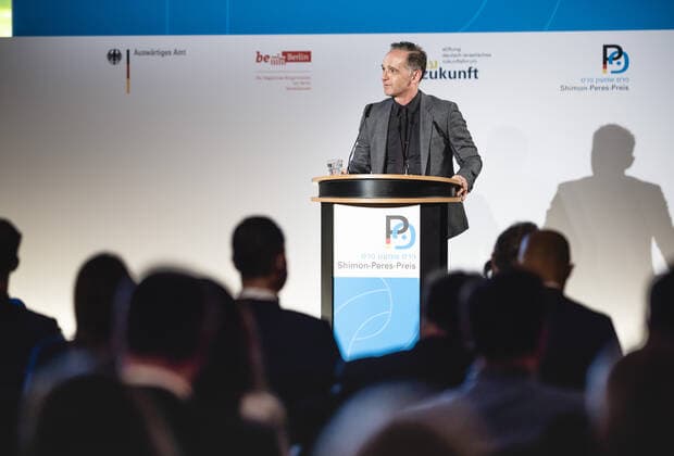 Federal Foreign Minister Heiko Maas, SPD, at the award ceremony for the Shimon Peres Prize at the Rotes Rathaus Berlin, 11 08 2021 Berlin Germany Copyright: xXanderxHeinl photothek.dex