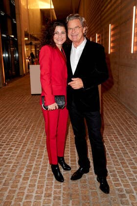 Bold Woman Award 2021 Florian Langenscheidt with girlfriend Andrea Bury at the reception before the Veuve Clicquot Bold Woman Award ceremony at the French Embassy in Berlin. Copyright: xEventpressxGolejewskix