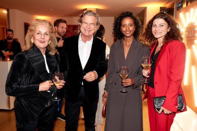 Bold Woman Award 2021 Alexandra Oetker, Florian Langenscheidt, Sara Nuru and Andrea Bury at the reception after the presentation of the Bold Woman Award by Veuve Clicquot at the French Embassy in Berlin. Copyright: xEventpressxGolejewskix