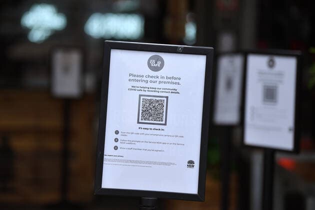 NSW CORONAVIRUS COVID19 REOPENING, QR check in signage at an entertainment venue at Barangaroo in Sydney, Sunday, October 10, 2021. Fully vaccinated NSW residents have one day remaining of lockdown, with COVID-19 restrictions set to ease from Monday. ( NO ARCHIVING, EDITORIAL USE ONLY, NO USE IN BOOKS WITHOUT CONSENT SYDNEY NSW AUSTRALIA  Copyright: xJOELxCARRETTx 20211010001584649904