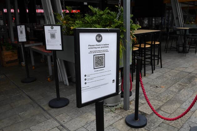 NSW CORONAVIRUS COVID19 REOPENING, Signage at an entertainment venue at Barangaroo in Sydney, Sunday, October 10, 2021. Fully vaccinated NSW residents have one day remaining of lockdown, with COVID-19 restrictions set to ease from Monday. ( NO ARCHIVING, EDITORIAL USE ONLY, NO USE IN BOOKS WITHOUT CONSENT SYDNEY NSW AUSTRALIA  Copyright: xJOELxCARRETTx 20211010001584650004