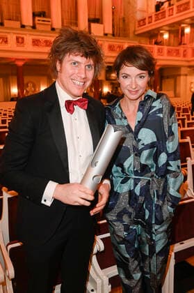 Joolz Gale and Julia Koschitz at the Opus Klassik 2021 award ceremony at the Konzerthaus am Gendarmenmarkt Berlin, 10 10 2021 Foto:xF.xKernx xFuturexImage