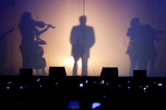 Roland Kaiser at a concert as part of his Alles oder Dich Tour at the Lanxess Arena Cologne, 10 10 2021 Foto:xC.xHardtx xFuturexImage