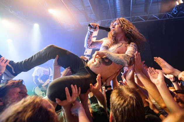 Baest Copenhagen, Denmark. 08th, October 2021. The Danish death metal band Baest performs a live concert at Pumpehuset in Copenhagen. Here vocalist Simon Olsen is seen live on stage. Copenhagen Denmark  Copyright: xGonzalesxPhoto PeterxTroestx