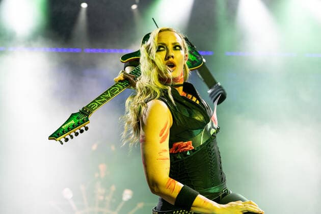 WEST PALM BEACH, FL - OCTOBER 10: Alice Cooper performs at The iTHINK Financial Amphitheatre on October 10, 2021 in West Palm Beach Florida. Copyright: xMPI140 MediaPunchx