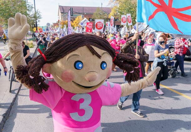 October 12, 2021, Montreal, PQ, Canada: Daycare workers demonstrate on the first day of rotating strikes in Montreal on Tuesday, October 12, 2021. Montreal Canada  - ZUMAc35_ 20211012_zaf_c35_002 Copyright: xPaulxChiassonx
