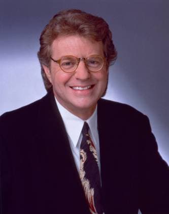 THE JERRY SPRINGER SHOW, Jerry Springer, 1991-. ? NBC Universal Courtesy: Everett Collection Ref:T4DJESP EC001 PUBLICATIONXNOTxINxCANxCHNxFRAxITAxJPNxNORxPOLxRUSxESPxUKxUSA Copyright: xx T4DJESP EC001