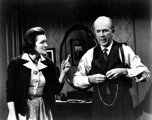 OSCARS. Bester Nebendarsteller. PreistrÃ¤ger 1961-1970 THE SUBJECT WAS ROSES, from left, Patricia Neal, Jack Albertson, 1968 Ref:MBDSUWA EC026 PUBLICATIONXNOTxINxCANxCHNxFRAxITAxJPNxNORxPOLxRUSxESPxUKxUSA Copyright: xx MBDSUWA EC026