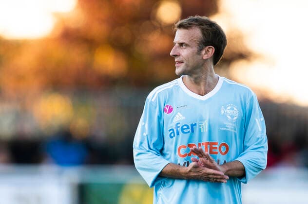 Emmanuel Macron - President de la Republique Francaise FOOTBALL : Match de Gala du Varietes Club de France - 14 10 2021 JBAutissier Panoramic 