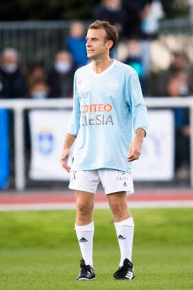 Emmanuel Macron - President de la Republique Francaise FOOTBALL : Match de Gala du Varietes Club de France - 14 10 2021 JBAutissier Panoramic 