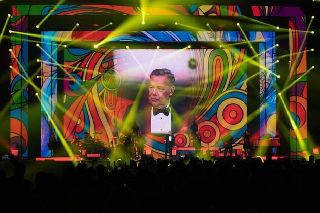 Roland Kaiser on tour for his Alles oder Dich album Roland Kaiser at his concert during his Alles oder Dich tour in Mannheim Mannheim SAP Arena Baden Württemberg
