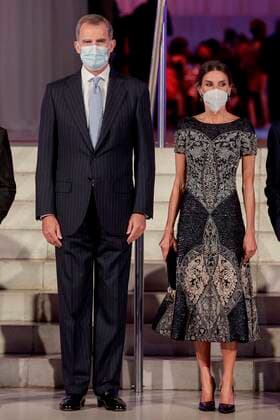 Spain s King Felipe VI (L) and Queen Letizia chair the 70th Planeta Literary Award ceremony in Barcelona, Spain, 15 October 2021. President of Grupo Planeta, Jose Creuheras, announced on 14 October that on occasion of the 70th edition of the award, the prize for the winner almost doubles and stands at one million euro, becoming the best rewarded literary award in the world. 70th Planeta Literary Award !ACHTUNG: NUR REDAKTIONELLE NUTZUNG!  Copyright: xQuiquexGarcíax GRAF3447 20211015-15937d4ecce24c145a33a6eca72c63c0e06740e9