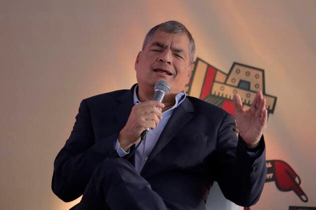 Rafael Correa Delgado, Former President Of Ecuador, Present At The International Book Fair In Mexico City Rafael Correa Delgado, former president of Ecuador (2007-2017), during his participation in the International Book Fair Zocalo Mexico City, as part of the Forum Perspectives of integration of the American continent. Mexico City Mexico vieyra-notitle211016_npvFZ  Copyright: xGerardoxVieyrax