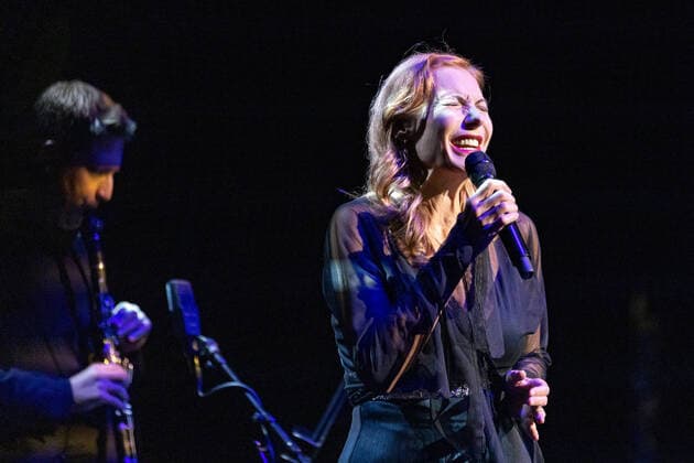 DEU, Germany, North Rhine-Westphalia, Münster, 17 10 2021 Theatre Münster Ute Lemper, concert Songs for Eternity Songs for Eternity