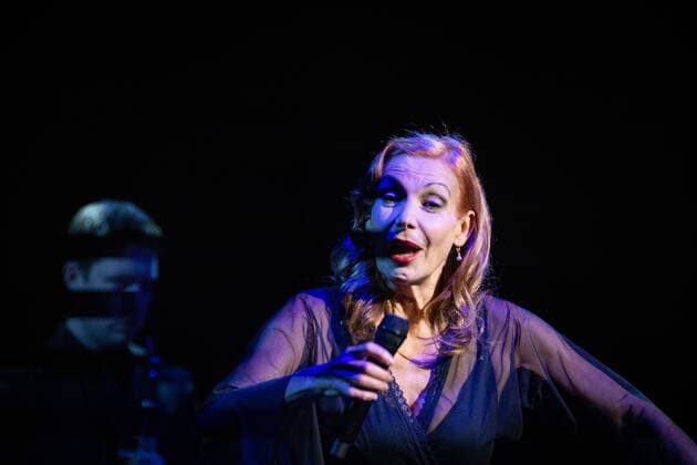 DEU, Germany, North Rhine-Westphalia, Münster, 17 10 2021 Theatre Münster Ute Lemper, concert Songs for Eternity Songs for Eternity