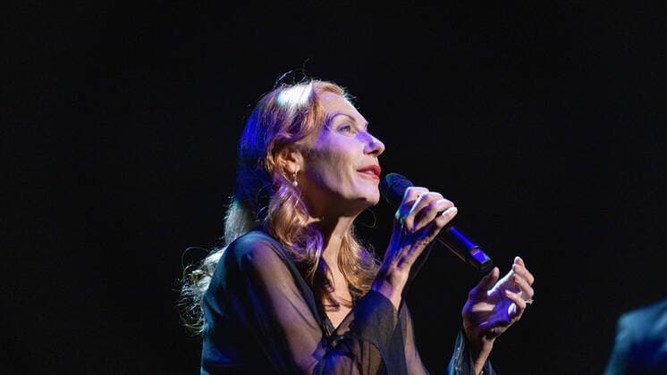 DEU, Germany, North Rhine-Westphalia, Münster, 17 10 2021 Theatre Münster Ute Lemper, concert Songs for Eternity Songs for Eternity