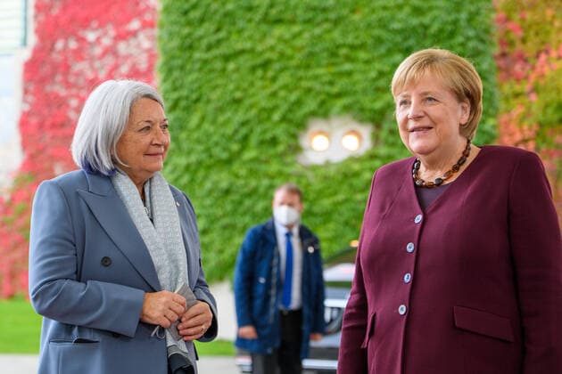 Berlin GER, Berlin, 18 10 21, Mary May Simon with German Chancellor Angela Merkel Picture appointment at the welcoming of Governor General of Canada Mary May Simon by BKin Dr Angela Merkel, 18 10 2021, Copyright: xEibner-Pressefotox EP_EER