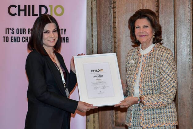 Brikena Puka, Executive Director Vatra, Albania, receives a diploma from Queen Silvia at the Child10 Prize at the Royal Palace in Stockholm, Sweden 18 October 2021 Photo by Anders Wiklund TT kod 10040 STOCKHOLM Sweden x10040x,  Copyright: xAndersxWiklund TTx QUEEN SILVIA CHILD10
