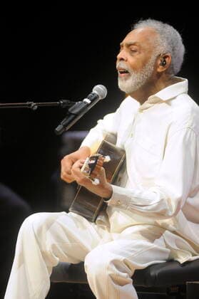 Der ehemalige brasilianische Kulturminister und Sänger Gilberto Gil 2021 in der Essener Philharmonie. Former Brazilian secretary of cultural affairs and singer Gilberto Gil at the Philharmonie Essen 2021. Essen NRW DEU;DE;GERMANY;DEUTSCHLAND;ALLEMAGNE