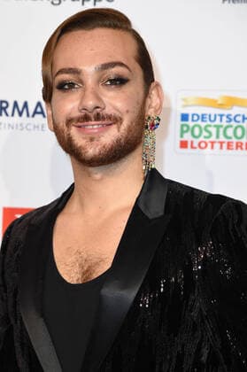 Riccardo Simonetti at the award ceremony of the Golden Picture of the Woman at the Stage Theater Neue Flora in Hamburg on 20 10 2021