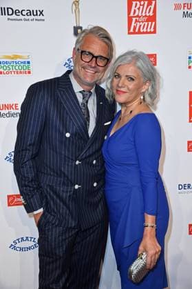 Birgit Schrowange with boyfriend Frank Spothelfer at the award ceremony of the Golden Picture of the Woman at the Stage Theater Neue Flora in Hamburg on 20 10 2021