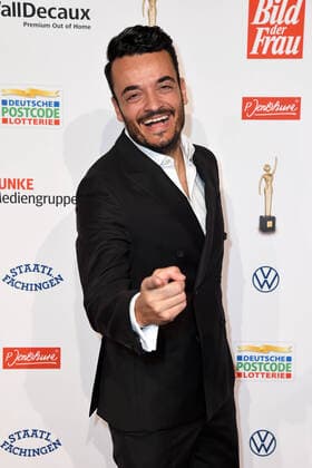 Giovanni Zarrella at the award ceremony of the Golden Picture of the Woman at the Stage Theater Neue Flora in Hamburg on 20 10 2021