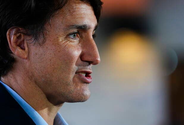 News Bilder des Tages October 21, 2021, Ottawa, on, Canada: Prime Minister Justin Trudeau speaks during a press conference as he visits the Children s Hospital of Eastern Ontario in Ottawa on Thursday, Oct. 21, 2021. Ottawa Canada  - ZUMAc35_ 20211021_zaf_c35_020 Copyright: xSeanxKilpatrickx
