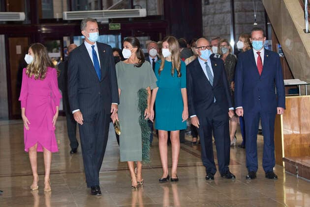21-10-2021 Oviedo Princess Leonor and King Felipe and Queen Letizia and Princess Sofia attend the 29th edition of the Princess Asturias awards concert at the conference center auditorium Plaza de la Gesta in Oviedo (Asturias). No Spain Â  Copyright: xPPEx