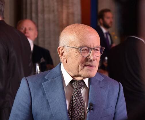 22 10 2021 Offenbach, Capirol 32 Hessian Film and Cinema Prize Honorary Award of the Hessian Minister President went to director Volker Schlöndorff emspor, DFL regulations prohibit any use of photographs as image sequences and or quasi video HP
