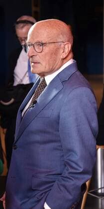 22 10 2021 Offenbach, Capirol 32 Hessian Film and Cinema Prize Honorary Award of the Hessian Minister President went to director Volker Schlöndorff emspor, DFL regulations prohibit any use of photographs as image sequences and or quasi video HP